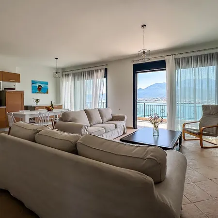 Apartment Byron's Stalida